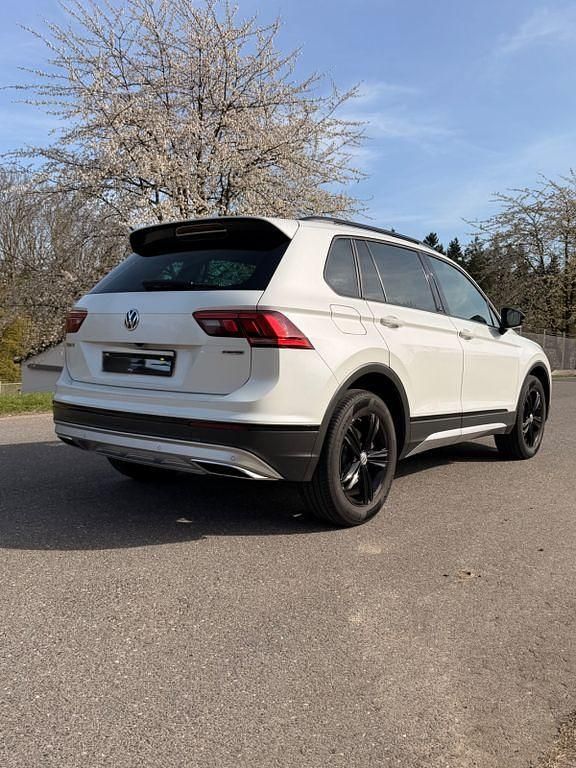 Gebraucht VW Tiguan 239 PS (175 kW) 2020 Weiß SUV