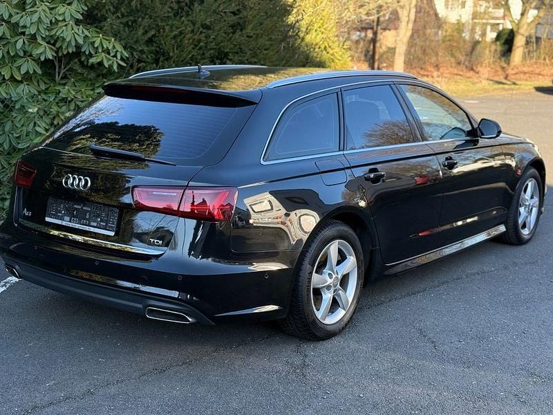 Gebraucht Audi A6 Comfort 218 PS (160 kW) 2016 Schwarz Kombi