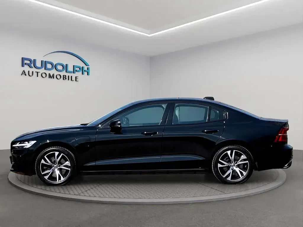 Gebraucht Volvo S60 303 PS (222 kW) 2021 Schwarz Limousine