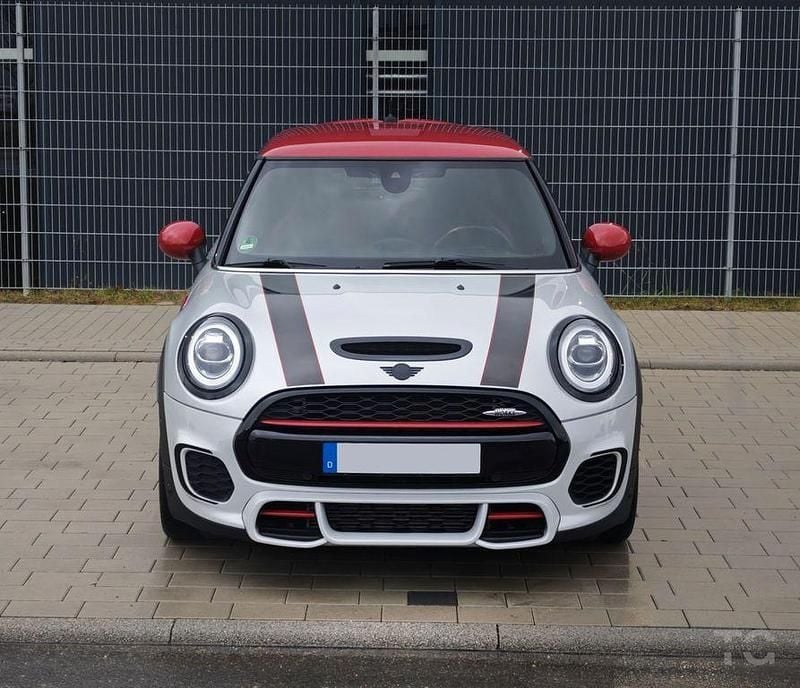 Gebraucht Mini John Cooper Works Chili 231 PS (169 kW) 2018 Silber Kleinwagen