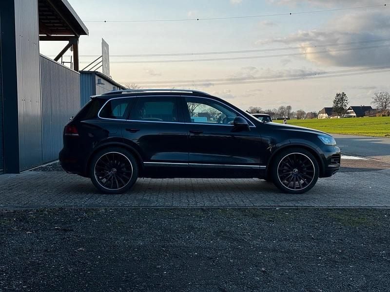 Gebraucht VW Touareg 340 PS (250 kW) 2011 Schwarz SUV