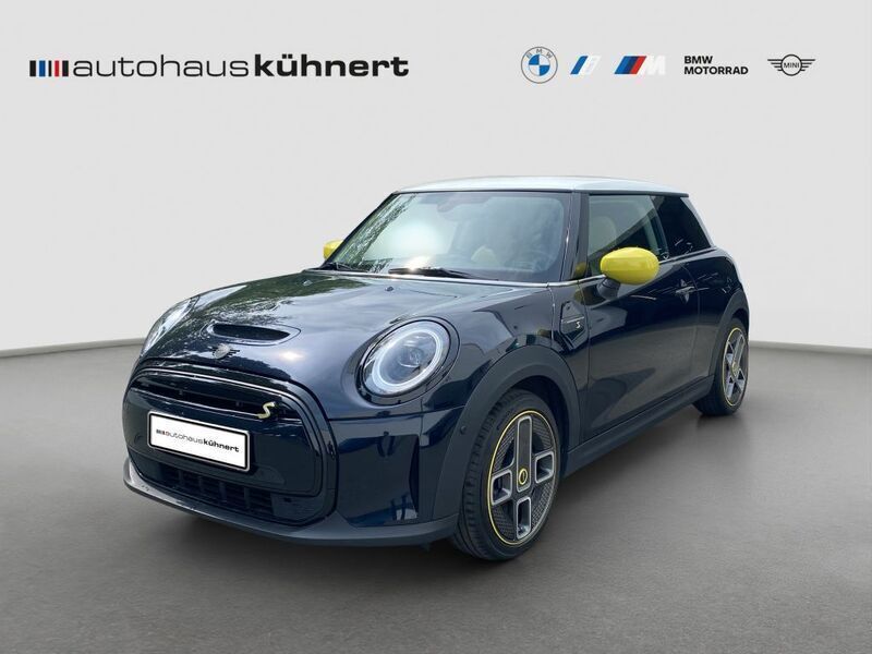 Mini yours enigmatic black met Gebraucht 2022 Mini Cooper SE Kleinwagen | 17.845 € (Fairer Preis) - Bild 1/4