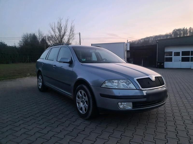 Gebraucht Skoda Octavia 105 PS (77 kW) 2006 Blau Kombi