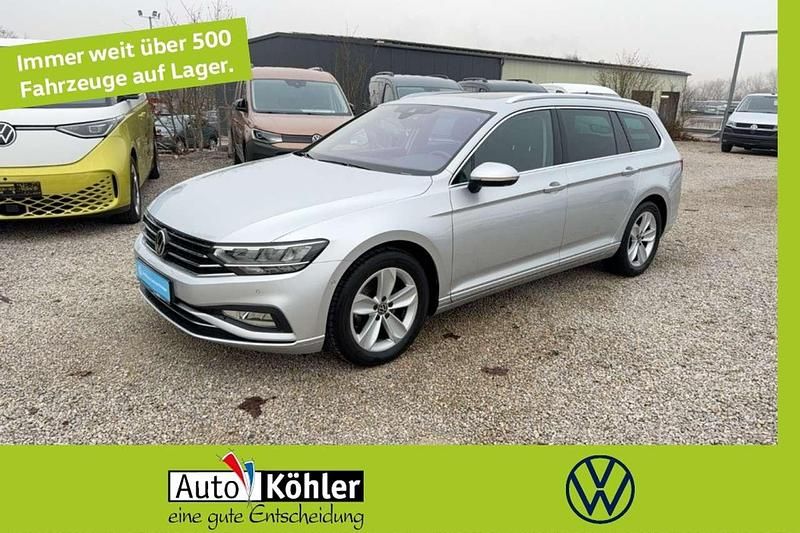 Schwarz Gebraucht 2021 VW Passat Business Kombi | 24.460 € (Fairer Preis) - Bild 1/3