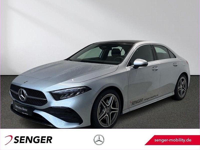 Silber Gebraucht 2025 Mercedes A200 AMG Limousine | 37.690 € (Teuer) - Bild 1/3
