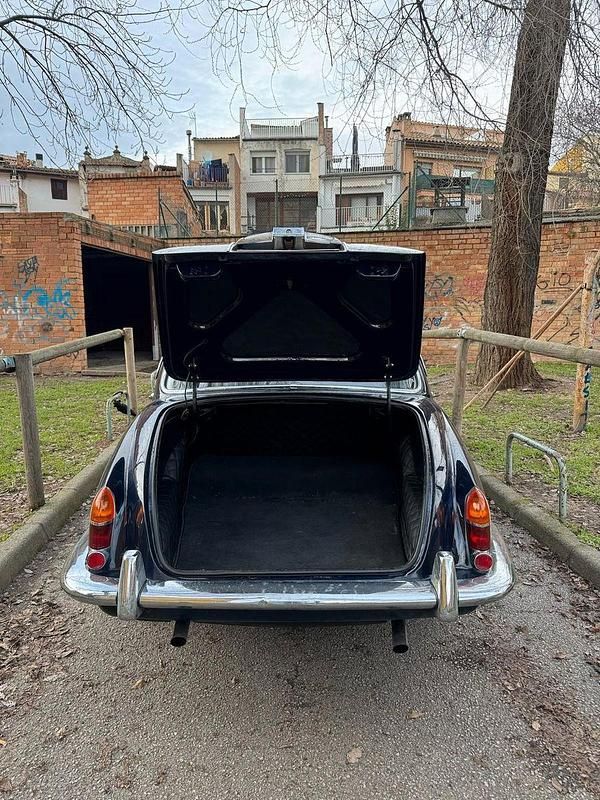 Gebraucht Jaguar 420 245 PS (180 kW) 1967 Blau Limousine