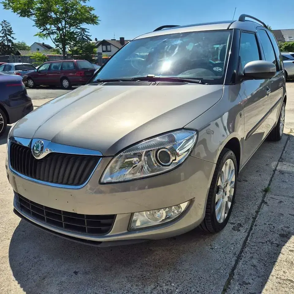 Gebraucht Skoda Roomster 90 PS (66 kW) 2010 Beige Van / Kleinbus
