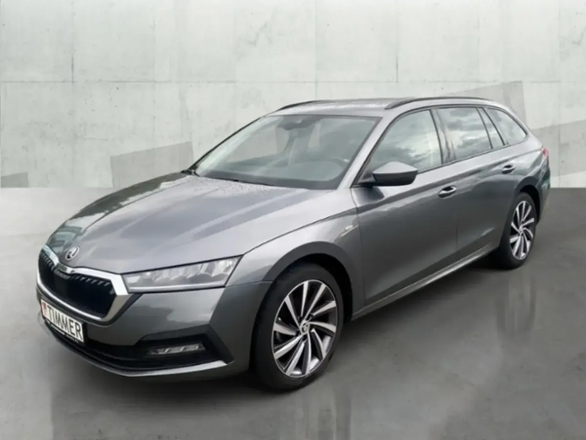 Gebraucht Skoda Octavia Ambition 150 PS (110 kW) 2023 Grau Kombi