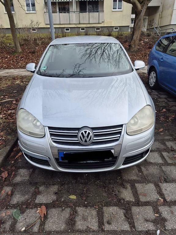 Gebraucht VW Jetta Comfortline 102 PS (75 kW) 2006 Silber Limousine