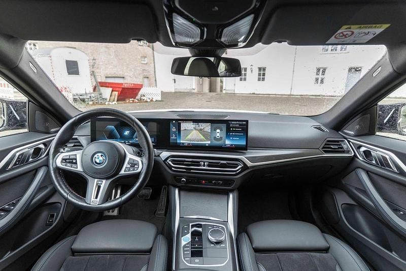 Gebraucht BMW i4 Performance 400 kW (544 PS) 2023 Weiß Limousine