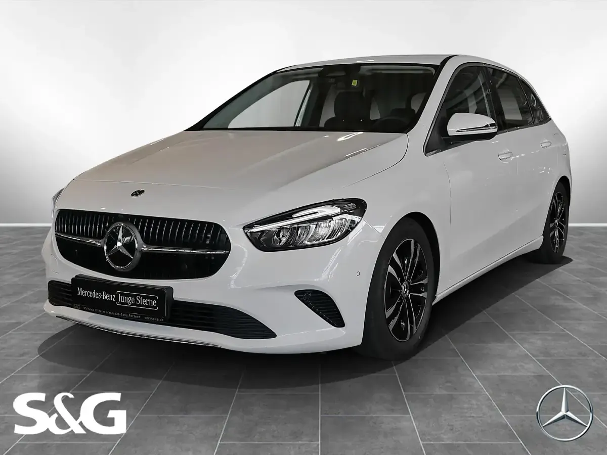 Gebraucht Mercedes B200 Progressive 163 PS (119 kW) 2024 Kleinwagen