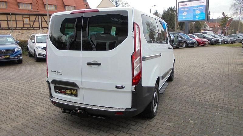 Gebraucht Ford Transit Custom 101 PS (74 kW) 2015 Weiß Van / Kleinbus