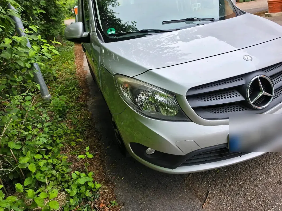 Gebraucht Mercedes Citan 109 90 PS (66 kW) 2013 Grau Van / Kleinbus