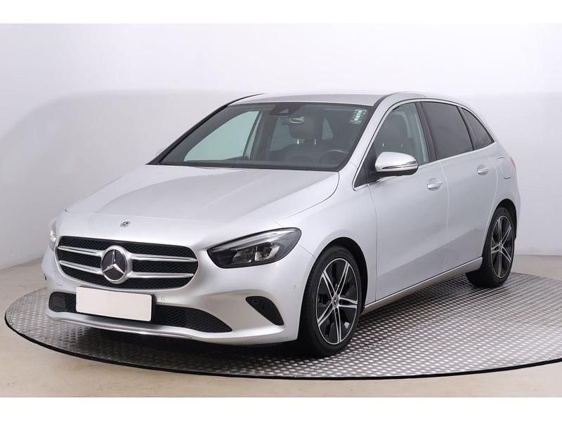 Silber Gebraucht 2020 Mercedes B200 Progressive Van / Kleinbus | 24.750 € (Fairer Preis) - Bild 1/4