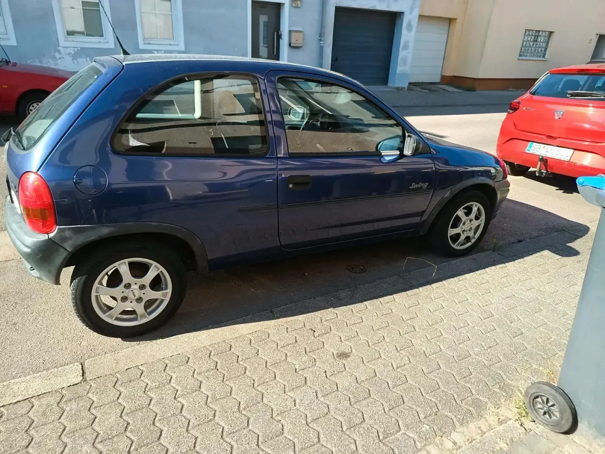 Gebraucht Opel Corsa 60 PS (44 kW) 1995 Blau Kleinwagen