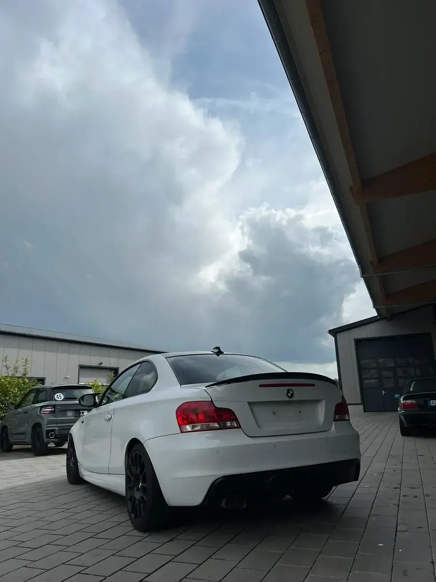 Gebraucht BMW 123 Coupé M Sport 204 PS (150 kW) 2012 Weiß Coupé