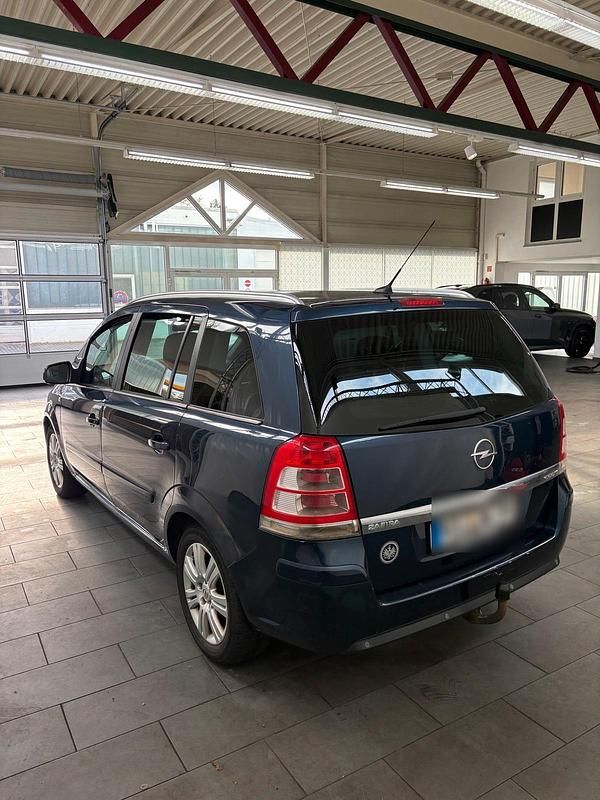 Blau Gebraucht 2012 Opel Zafira Kombi | 3.400 € (Superpreis) - Bild 1/4