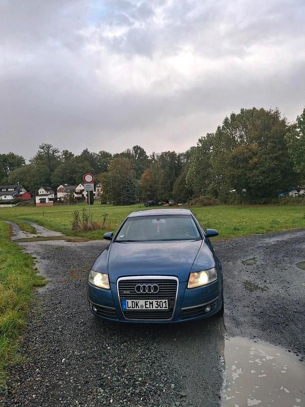 Blau Gebraucht 2005 Audi A6 Limousine | 2.000 € (Superpreis) - Bild 1/4
