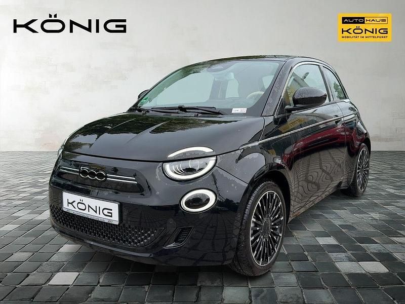 Schwarz Gebraucht 2023 Fiat 500e Limousine | 25.995 € (Etwas zu teuer) - Bild 1/4