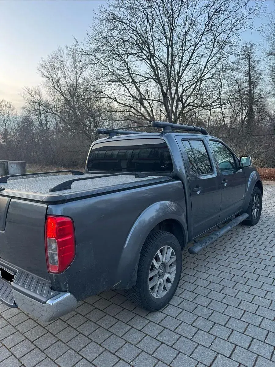 Gebraucht Nissan Navara 231 PS (169 kW) 2012 Grau Pickup