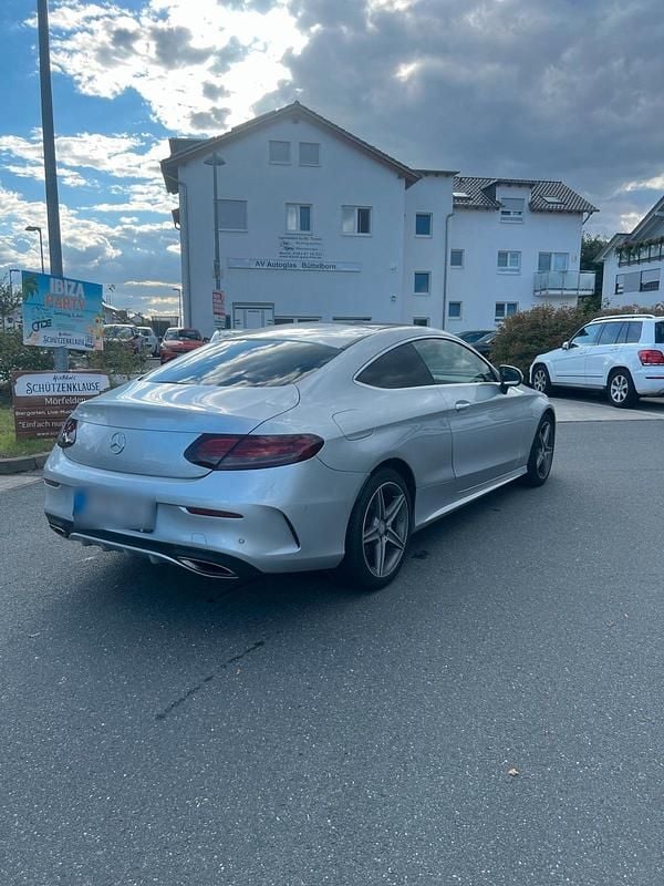 Gebraucht Mercedes C200 184 PS (135 kW) 2016 Grau Coupé