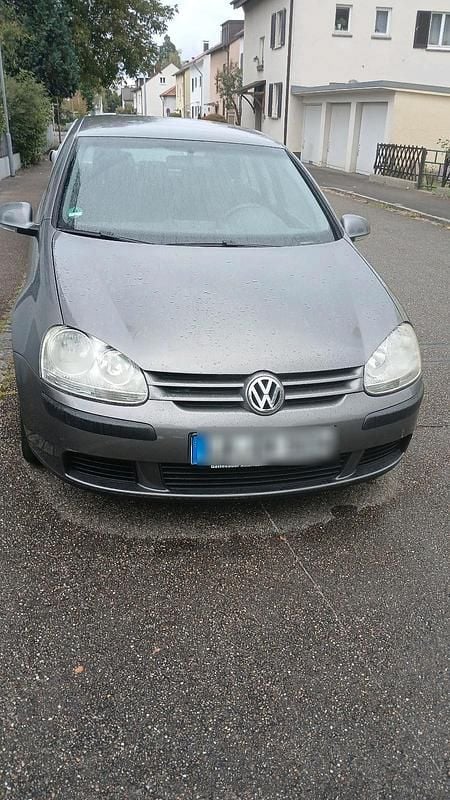 Grau Gebraucht 2006 VW Golf V Limousine | 3.000 € (Fairer Preis) - Bild 1/4