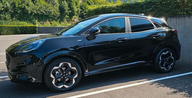 Schwarz Gebraucht 2024 Ford Puma Gen-E ST-Line X SUV | 29.990 € - Bild 1/4