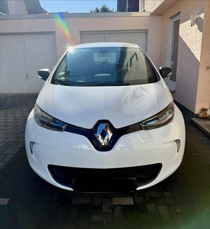 Gebraucht Renault Zoe 67 kW (92 PS) 2019 Weiß Kleinwagen