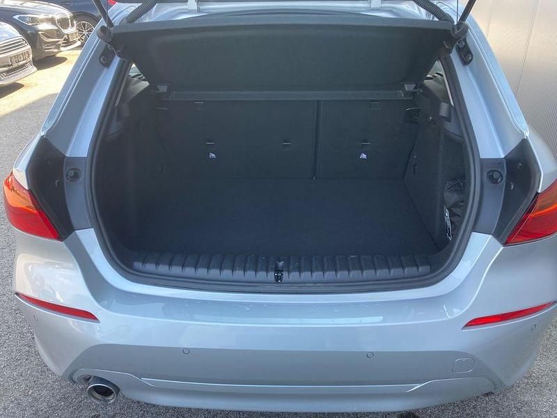 Gebraucht BMW 116 Advantage 116 PS (85 kW) 2020 Silber Kleinwagen