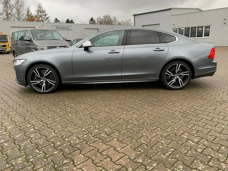 Gebraucht Volvo S90 R-Design 235 PS (172 kW) 2019 Grau Limousine