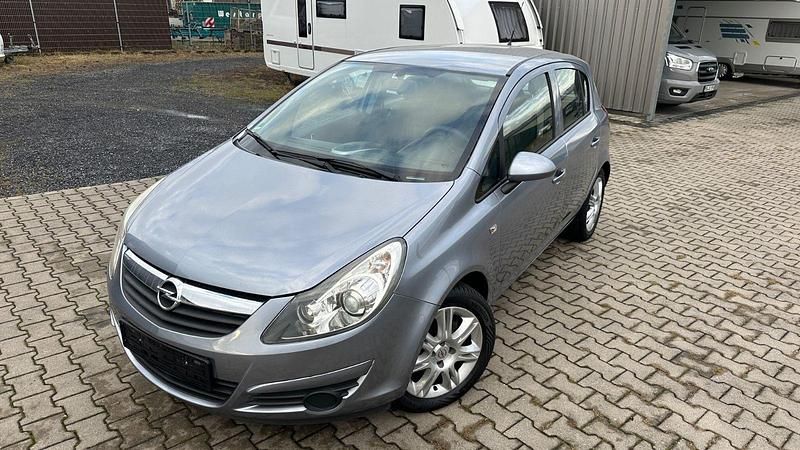 Silber Gebraucht 2008 Opel Corsa Basis Kleinwagen | 3.499 € (Fairer Preis) - Bild 1/4