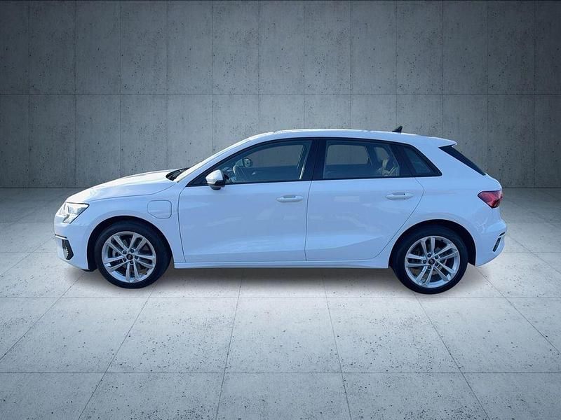 Gebraucht Audi A3 Performance 204 PS (150 kW) 2022 Ibisweiß Limousine