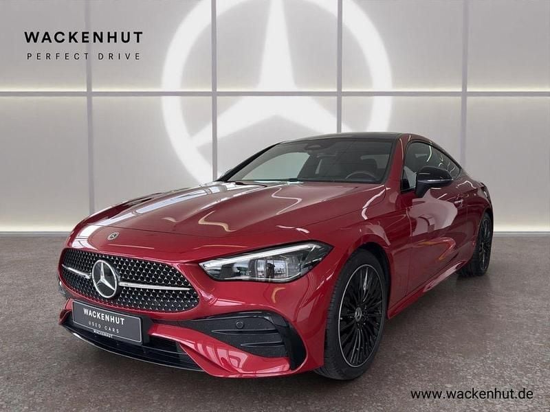 Rot Gebraucht 2024 Mercedes CLE200 AMG line Coupé | 54.290 € (Fairer Preis) - Bild 1/4