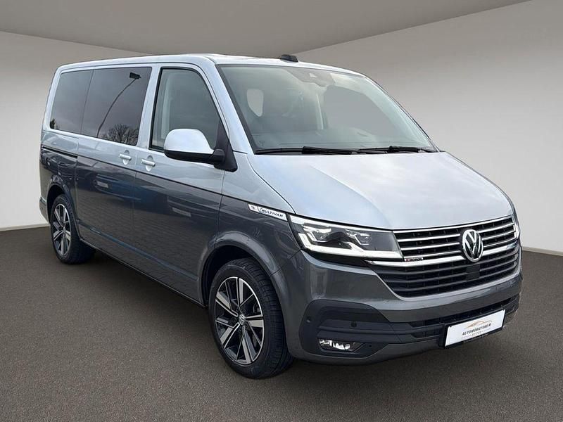 Gebraucht VW Multivan Highline 204 PS (150 kW) 2023 Grau Van