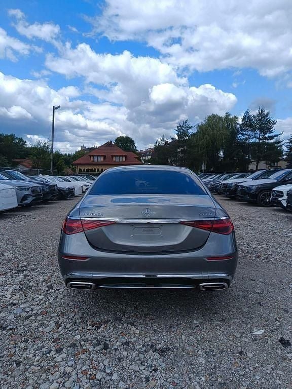 Neu Mercedes S680 Maybach 612 PS (450 kW) 2026 Grau Limousine