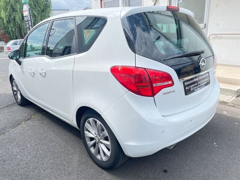 Gebraucht Opel Meriva drive 140 PS (102 kW) 2016 Weiß Van / Kleinbus
