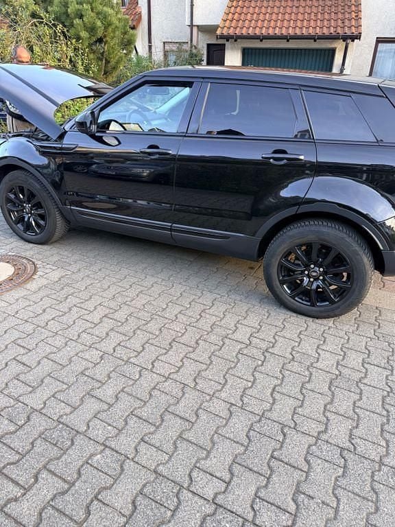 Gebraucht Land Rover Range Rover evoque 150 PS (110 kW) 2019 Schwarz SUV