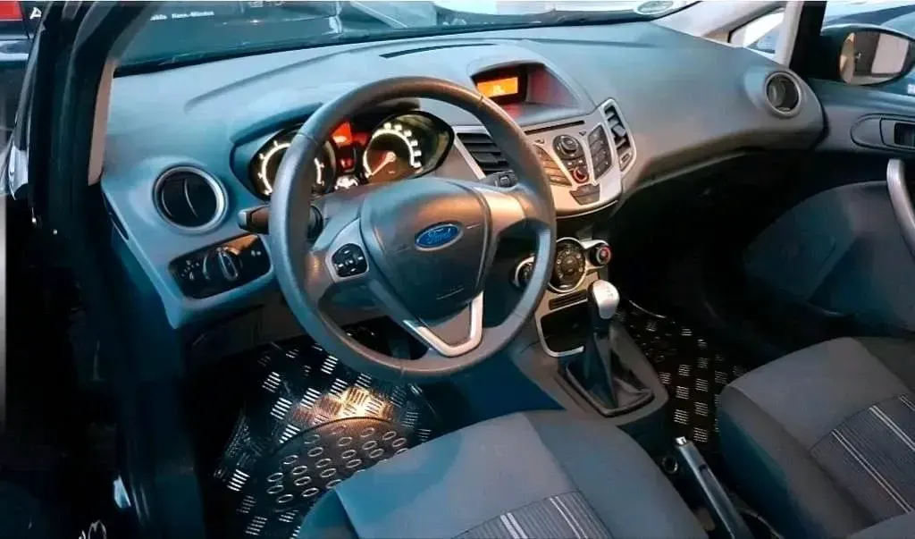 Gebraucht Ford Fiesta 100 PS (73 kW) 2009 Schwarz Kleinwagen