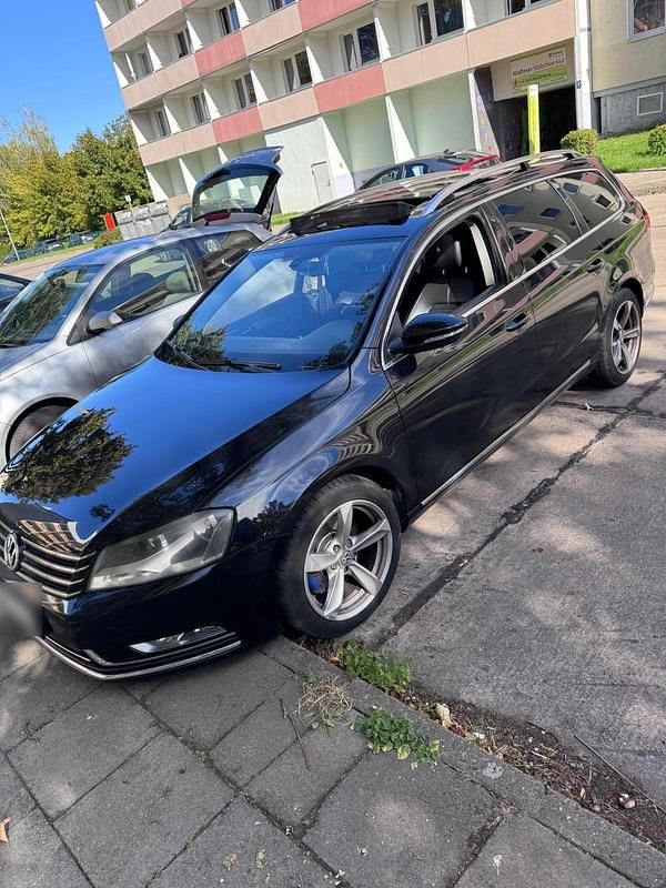Gebraucht VW Passat 170 PS (125 kW) 2012 Schwarz Kombi