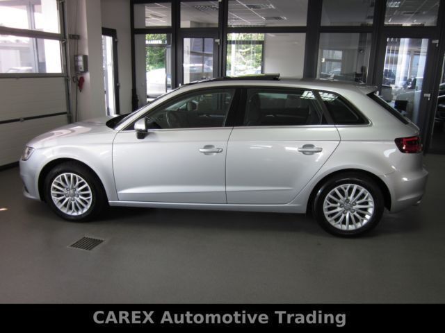 Gebraucht Audi A3 Ambiente 150 PS (110 kW) 2013 Silber metallic Kleinwagen