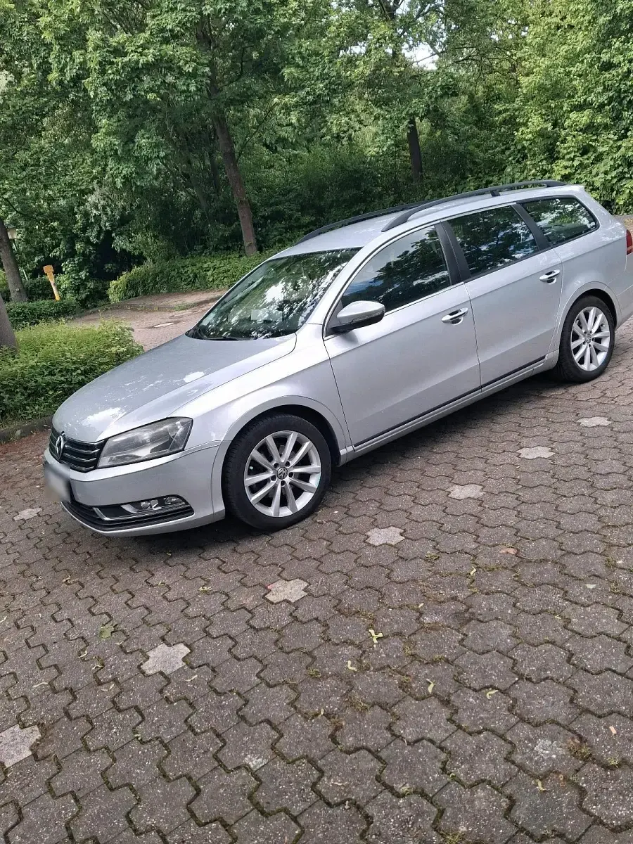 Second-hand VW Passat 210 CP (154 kW) 2013 Gri Break