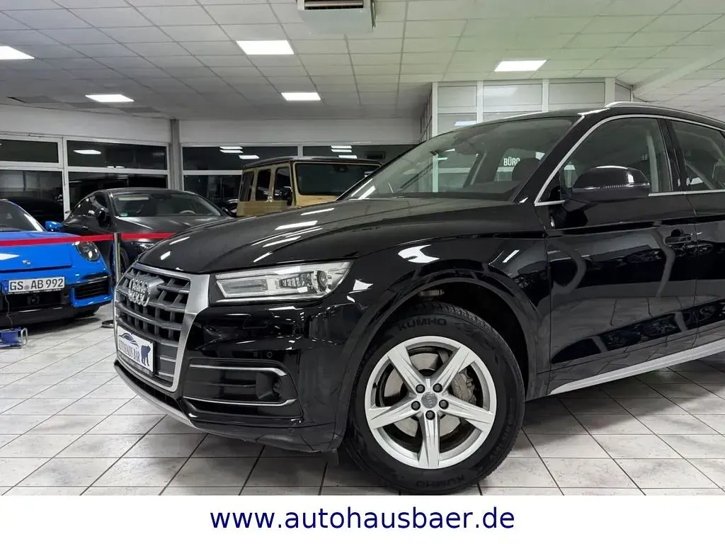 Gebraucht Audi Q5 Sport 190 PS (139 kW) 2019 Schwarz SUV