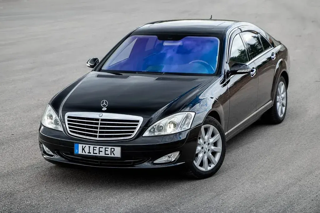Gebraucht Mercedes S500 387 PS (284 kW) 2006 Schwarz Limousine