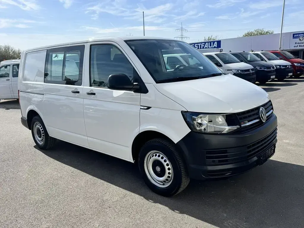 Second-hand VW Transporter 150 CP (110 kW) 2019 Alb Van