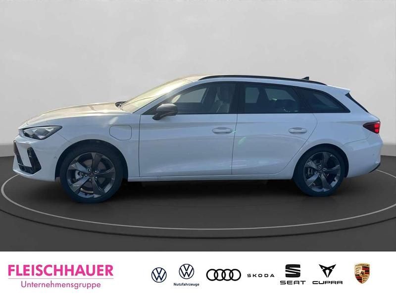 Nouă Cupra Leon 204 CP (150 kW) 2026 Alb Break