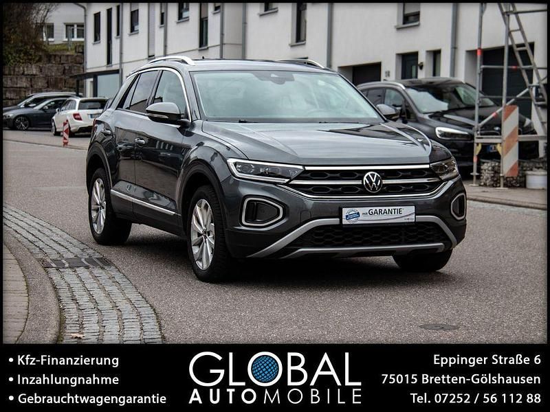 Gebraucht VW T-Roc Style 110 PS (80 kW) 2023 Grau SUV
