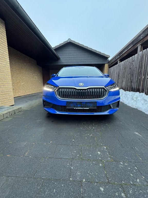 Gebraucht Skoda Fabia Easy 65 PS (47 kW) 2023 Blau Kleinwagen