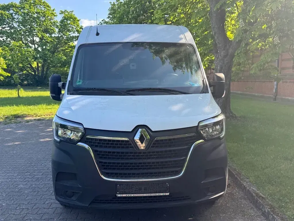 Gebraucht Renault Master 135 PS (99 kW) 2020 Weiß Van / Kleinbus