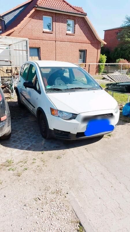 Weiß Gebraucht 2011 Mitsubishi Colt Kleinwagen | 2.750 € - Bild 1/4
