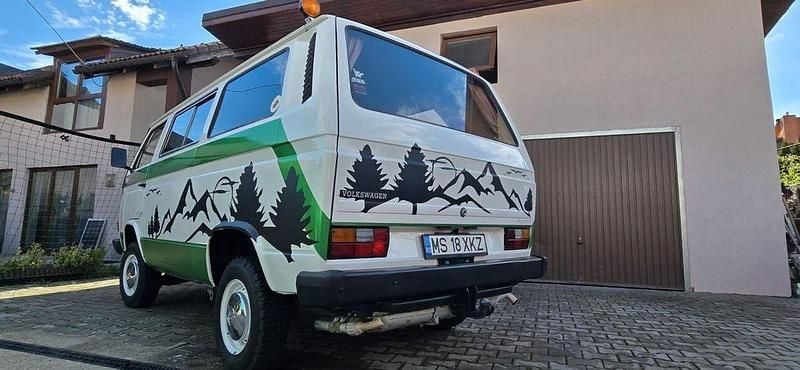 Usado VW Multivan 69 HP (50 kW) 1986 Branco Monovolume